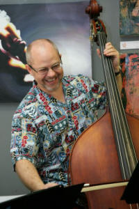 The GY Trio Bass player in tropical shire. trio play in Staffordshire and Shropshire
