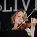 Violinist Jennifer in London
