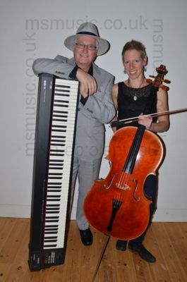 Kerry keyboard with cello player
